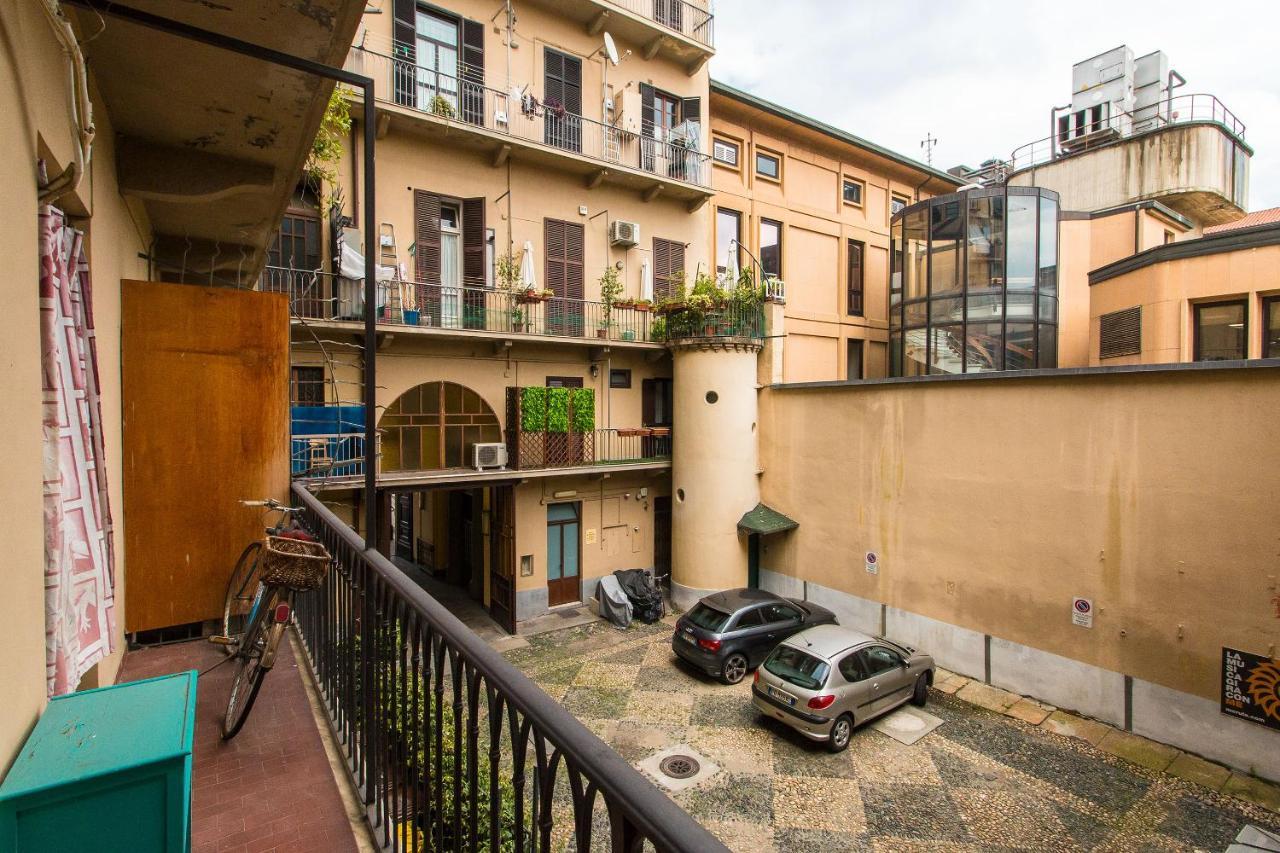 Porta Nuova Central Flat With Balcony 都灵 外观 照片