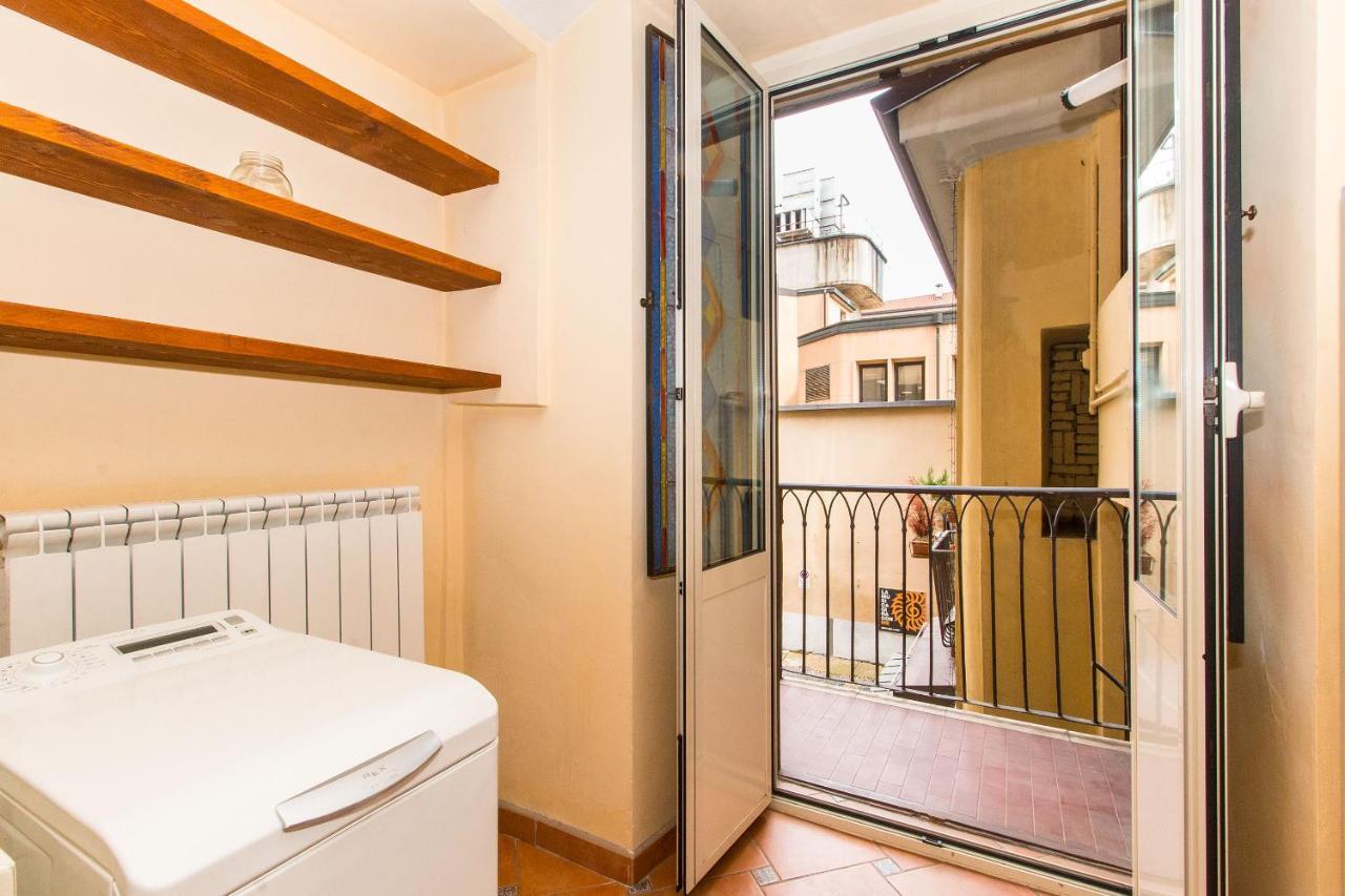 Porta Nuova Central Flat With Balcony 都灵 外观 照片